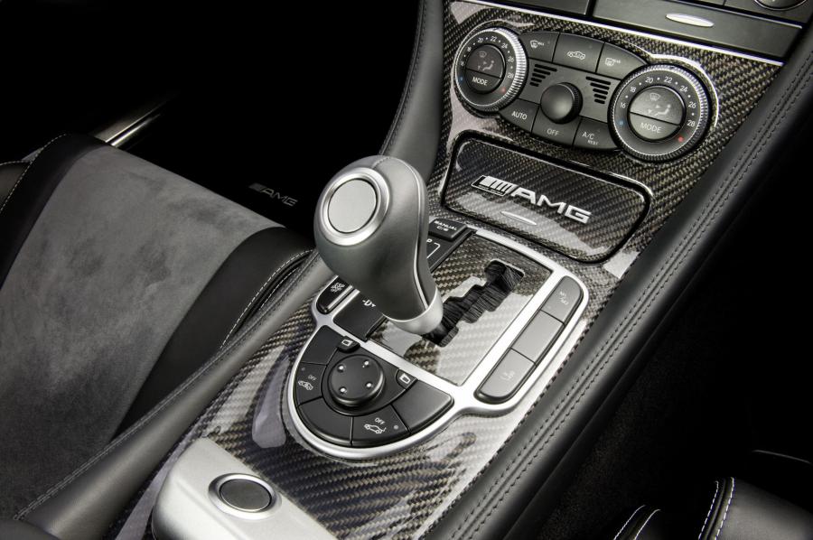  Mercedes-Benz SL65 AMG 2009 года  (фото 31 из 89)